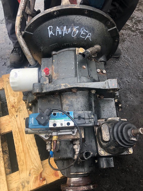 International Transmission 460 164