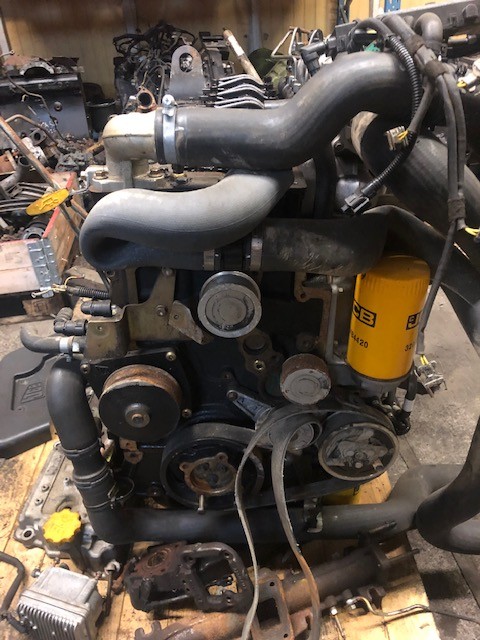 JCB 541-70 - Silnik [CZĘŚCI]