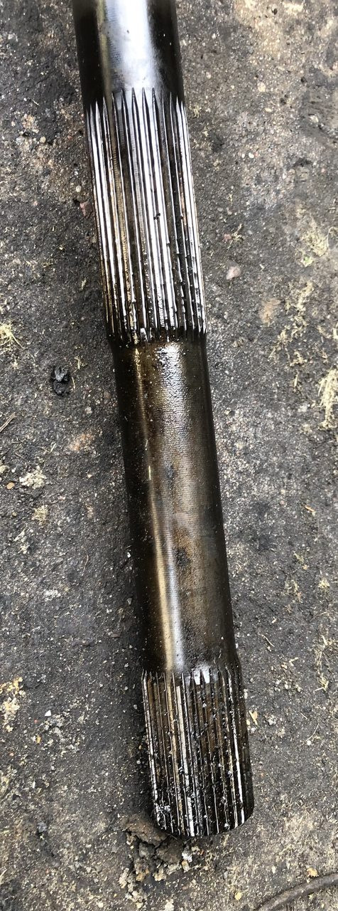 JCB- mechanizm róźnicowy wałek zwolnica zwrotnica JCB 541-531