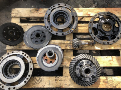 JCB- mechanizm róźnicowy wałek zwolnica zwrotnica JCB 541-531