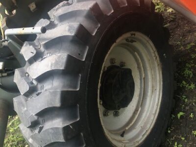 JLG koła komplet 4szt.