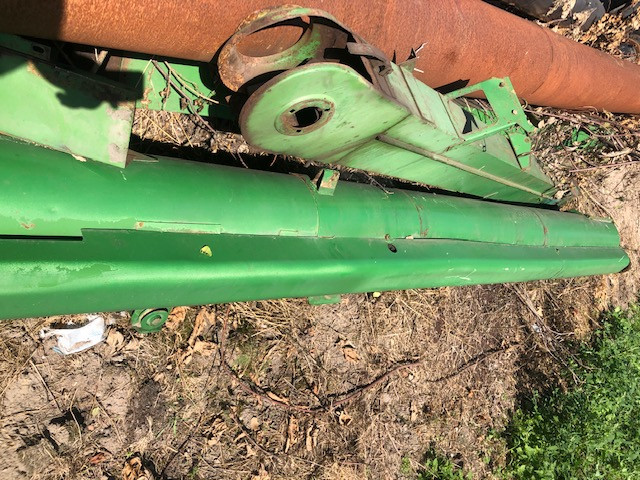 John Deere 1065 | 1075 - Rura Wysypu Ziarna Kompletna