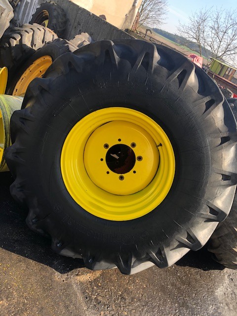 John deere 1072, 1075, 1085, 1055, 975 1065 koła 23.1-26 felga 20x26