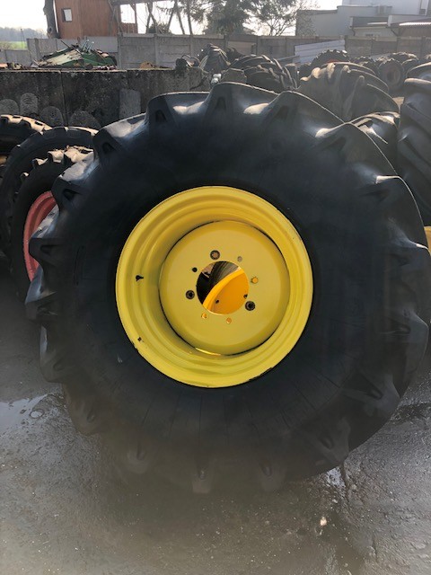 John deere 1072, 1075, 1085, 1055, 975 1065 koła 23.1-26 felga 20x26
