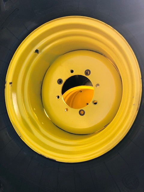 John deere 1072, 1075, 1085, 1055, 975 1065 koła 23.1-26 felga 20x26
