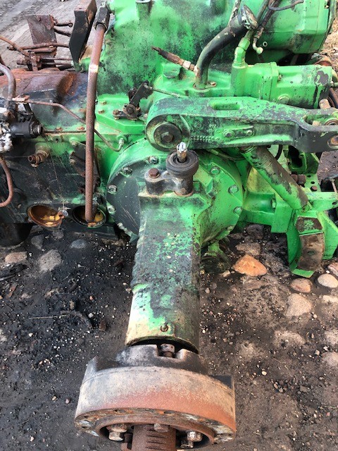 John Deere 4955 - [CZĘŚCI] - zwolnica zwrotnica skrzynia biegów silnik