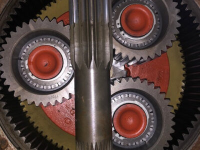 John Deere 6100 | 6200 | 6300 | 6400 | 6500 | 6505 - Zwolnica - Obudowa - Półoś