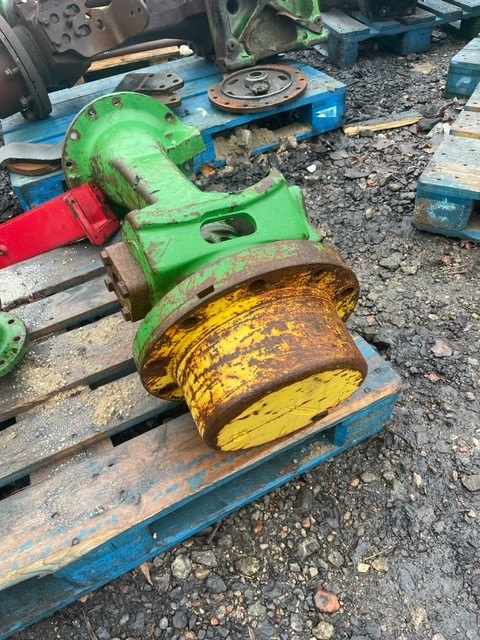John Deere 7600/7700/7800 zwrotnica zwolnica most napędowy części