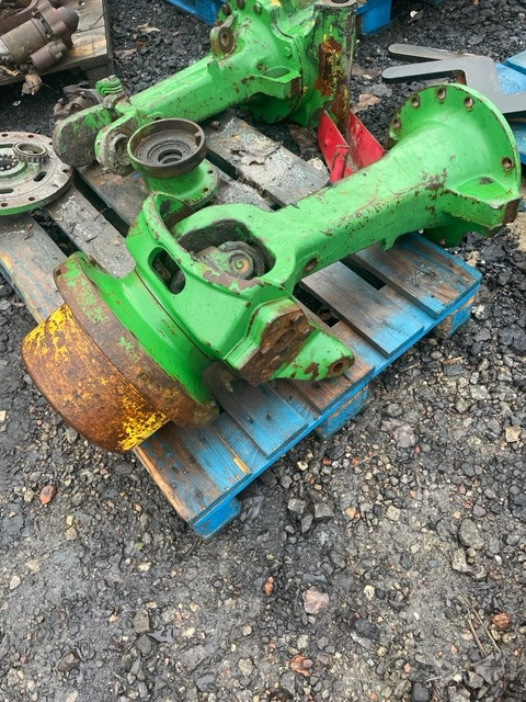 John Deere 7600/7700/7800 zwrotnica zwolnica most napędowy części