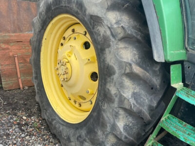 John Deere 7700 , 7800 , 7710 , 7810 koła opony felgi Goodyear 20.8 r42 ,