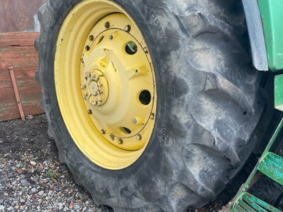 John Deere 7700 , 7800 , 7710 , 7810 koła opony felgi Goodyear 20.8 r42 ,