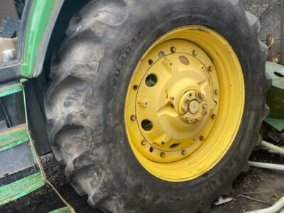John Deere 7700 , 7800 , 7710 , 7810 koła opony felgi Goodyear 20.8 r42 ,