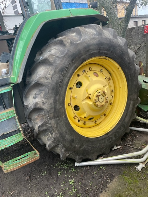 John Deere 7700 , 7800 , 7710 , 7810 koła opony felgi Goodyear 20.8 r42 ,