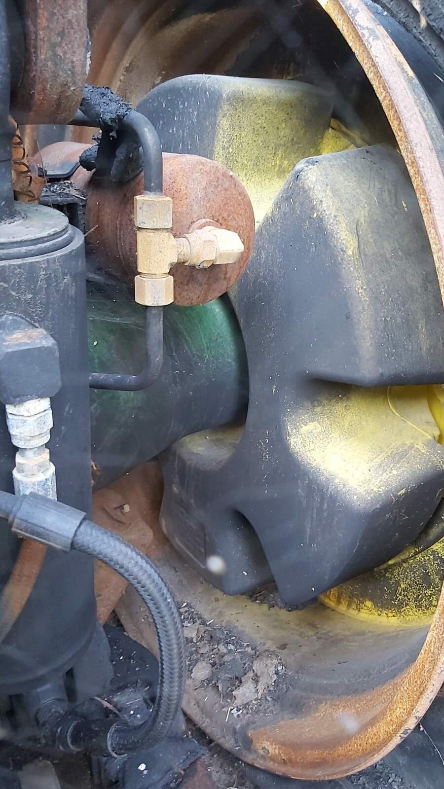 John Deere 8345r - Zwolnica - Zwrotnica - Półoś - Skrzynia - Silnik - Siłowniki - Balasty