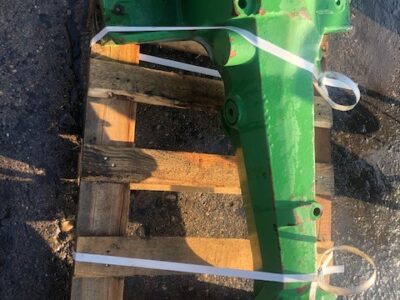 John Deere APL 2035 ,ZF 4475405333 Obudowa Mostu John Deere