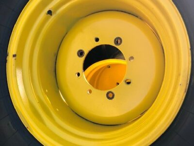 John Deere Felgi 20x26 , Koła 23.1-26