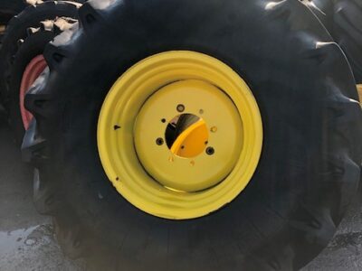 John Deere Felgi 20x26 , Koła 23.1-26