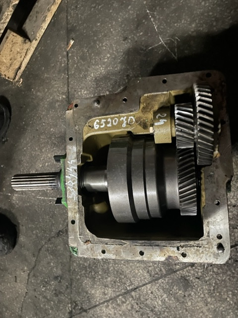 John Deere przystawka przedniego napędu 53/44/24 obudowa części