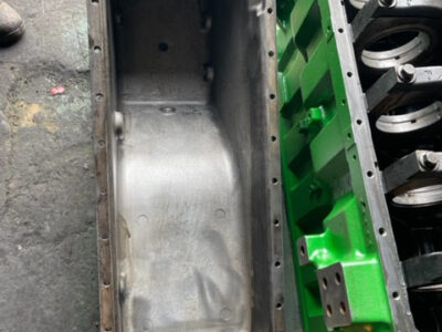 John Deere R519538 / R519542 miska olejowa - 9220 / 9300 / 9400 / 9430 / 9520 / 9630 / 7500