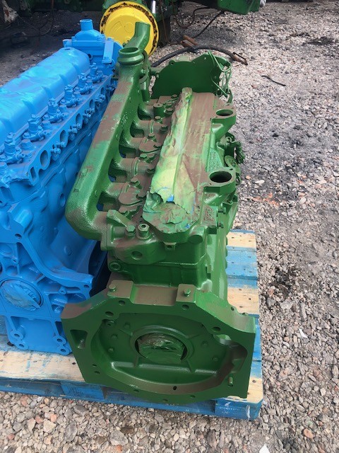 John Deere R65850 , R80982 - Kolektor Wydechowy