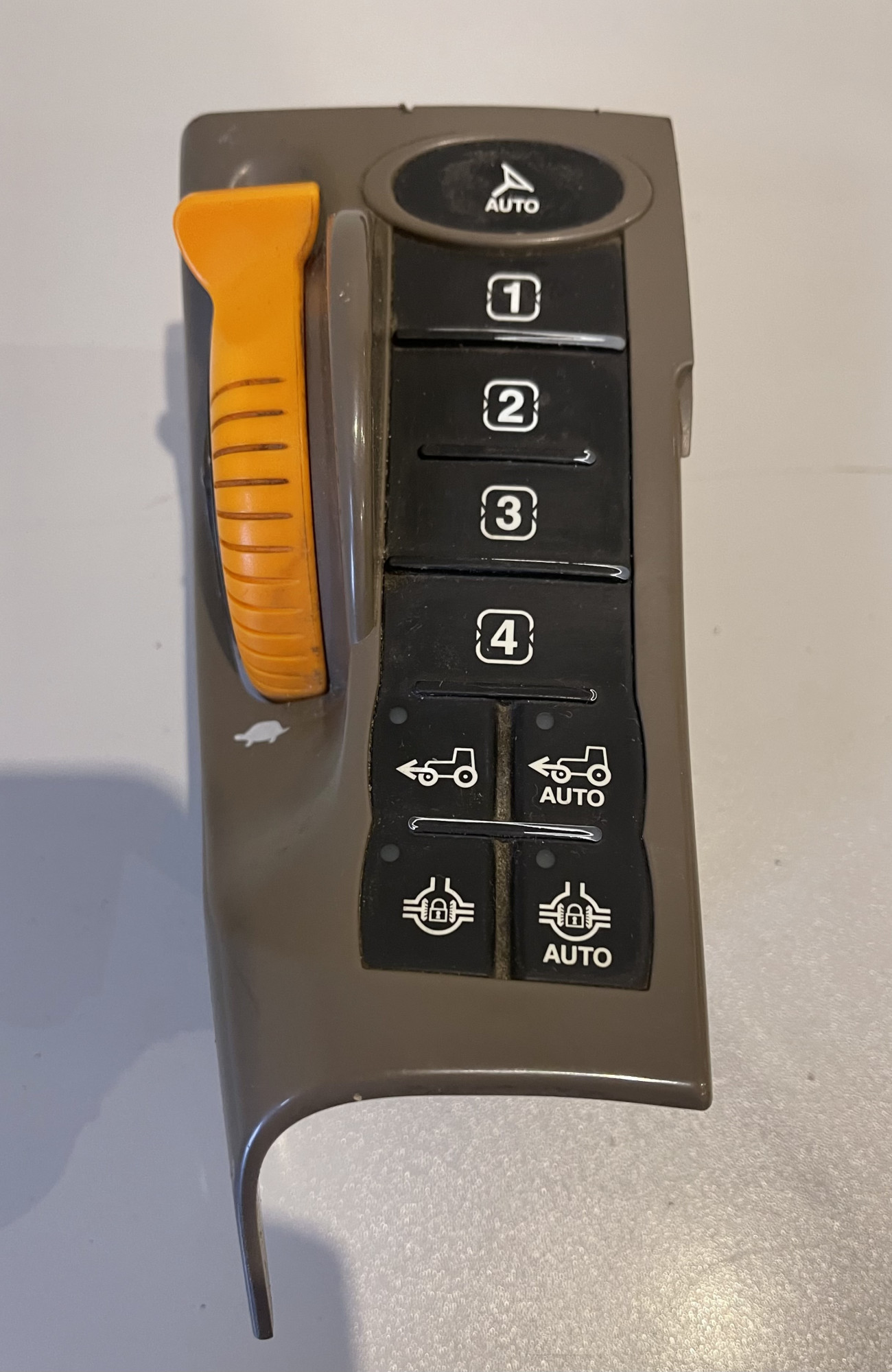 JOHN DEERE RE572110 - panel sterowania/ John Deere 7210R 7230R 8370R 8245R