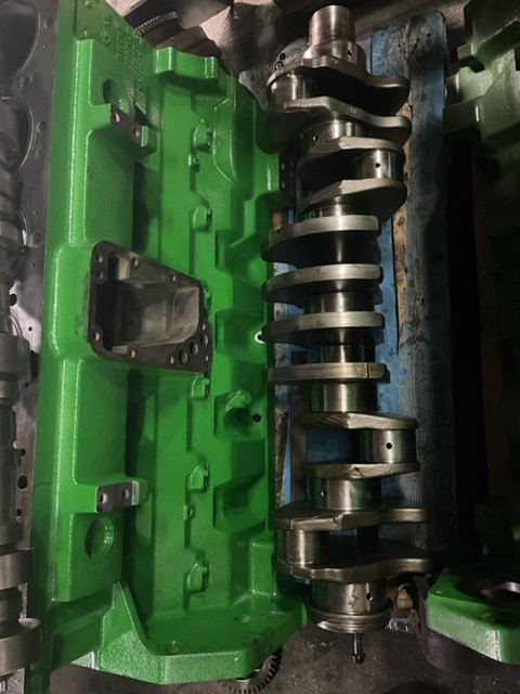 John Deere RE51761 , John Deere R116068 wał korbowy 12,5L , 13,5L