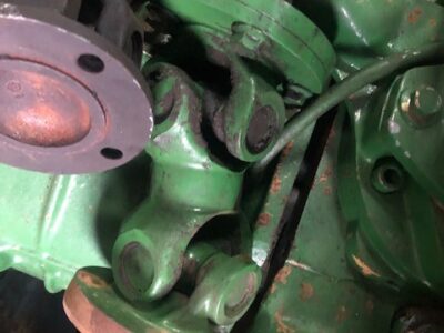 John Deere Wałek Łączący Skrzynia - Silnik