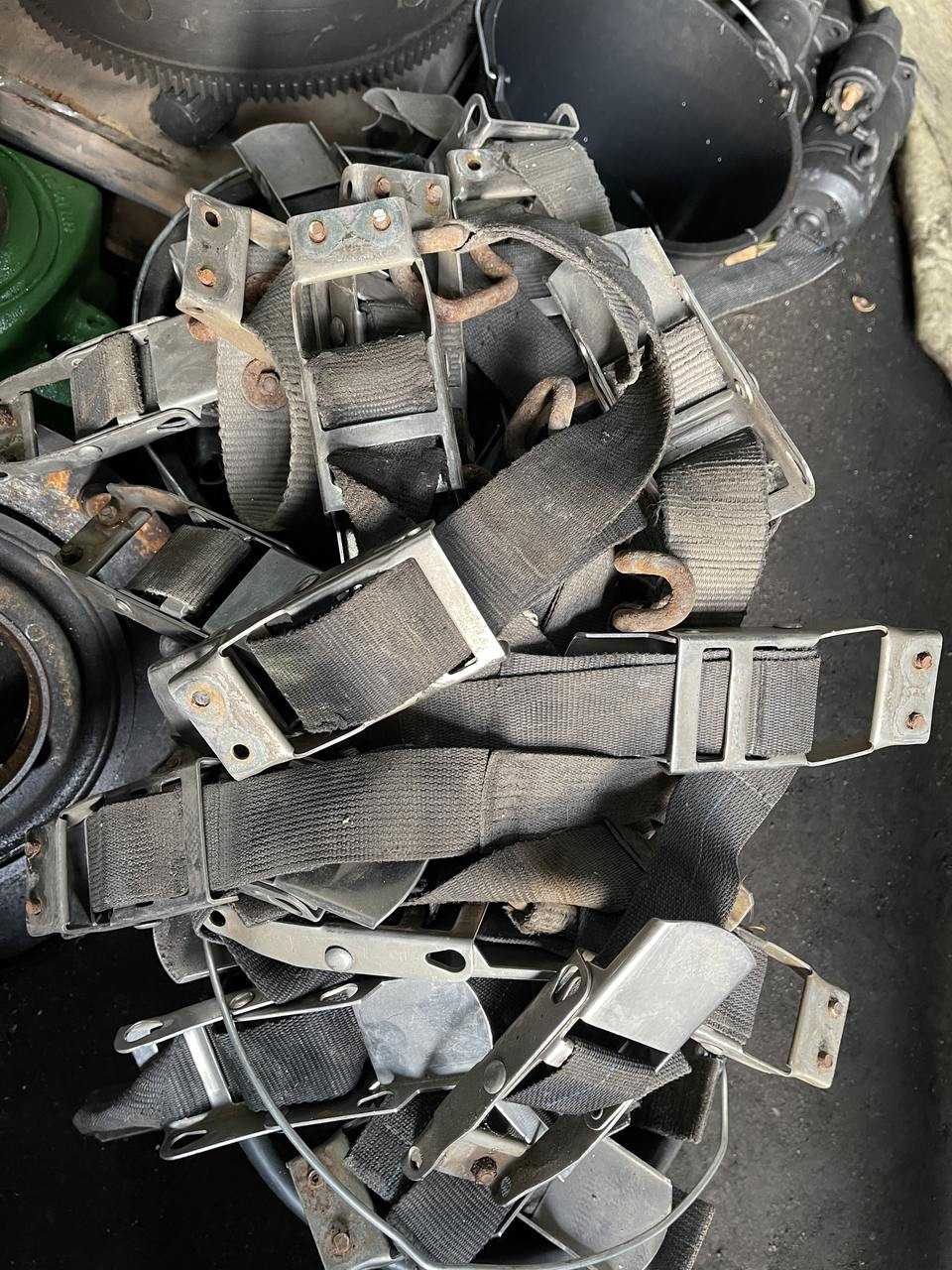 Klamry/spinki do plandeki/Napinacze plandeki