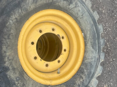 Koła opony firestone 405/70 r18 Cat 906