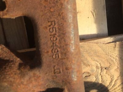 Kolektor Wydechowy John Deere R519485