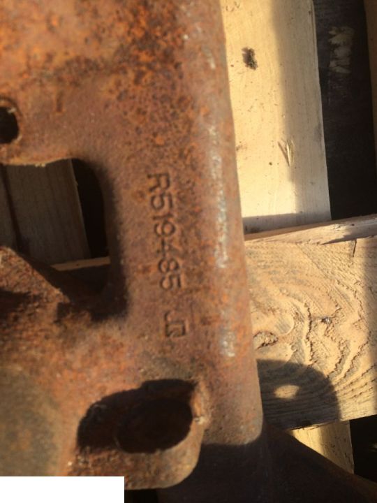 Kolektor Wydechowy John Deere R519485