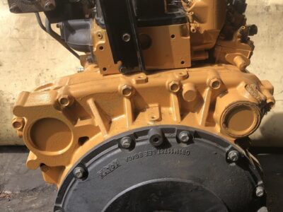 Kubota -silnik/Caterpillar V3007