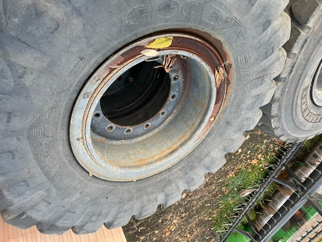 Liebherr terex Felga 20.5 R25 , 12 szpilek