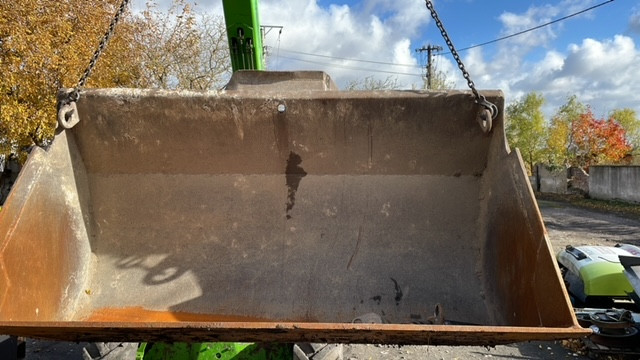 Łyźka Liebherr L544 , L550