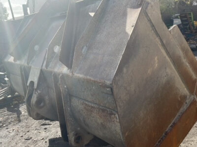 Łyźka Liebherr L544 , L550