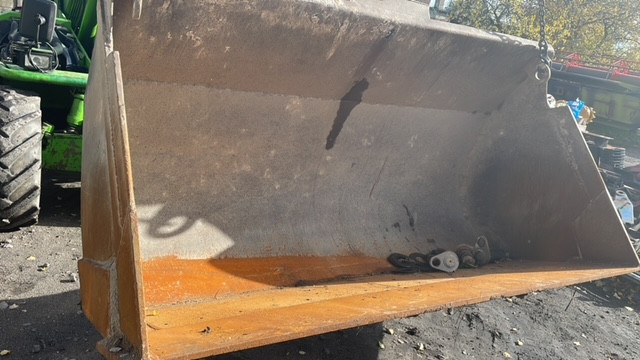 Łyźka Liebherr L544 , L550