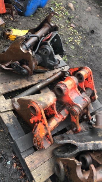 Manitou - Karetka Szybko Złącze Adaptacja