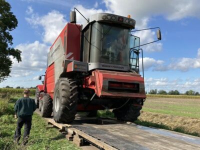 Massey Ferguson 7256 [CZĘŚCI] - Wózek Do Kombajnu Koło Pasowe Silnik Skrzynia Siekacz