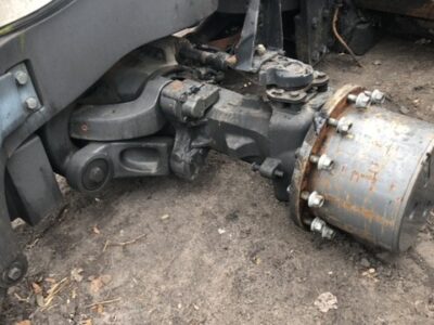 Massey Ferguson 8650 [CZĘŚCI] Oś Przednia