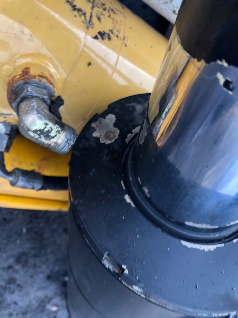 Matbro ts 280 ts 290 siłownik wychyłu łyźki