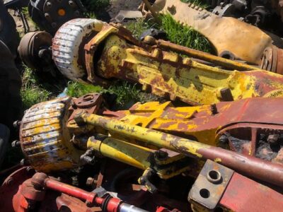 Matbro ts 350 - Zwolnice | Zwrotnice | Półoś Carrraro 716/24