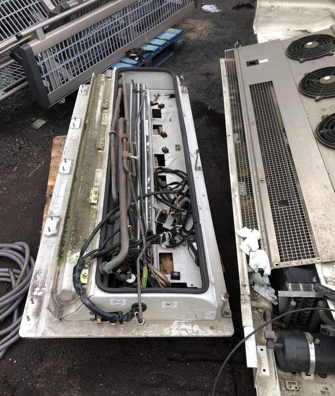 Mercedes Setra Evobus-części róźne/autobus-chłodnica wentylatory klimatyzacji