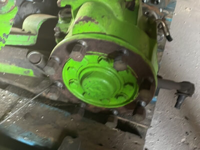 Merlo zwolnica zwrotnica piasta kola