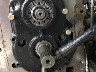 New Holland 6010-skrzynia biegów/New Holland/Case