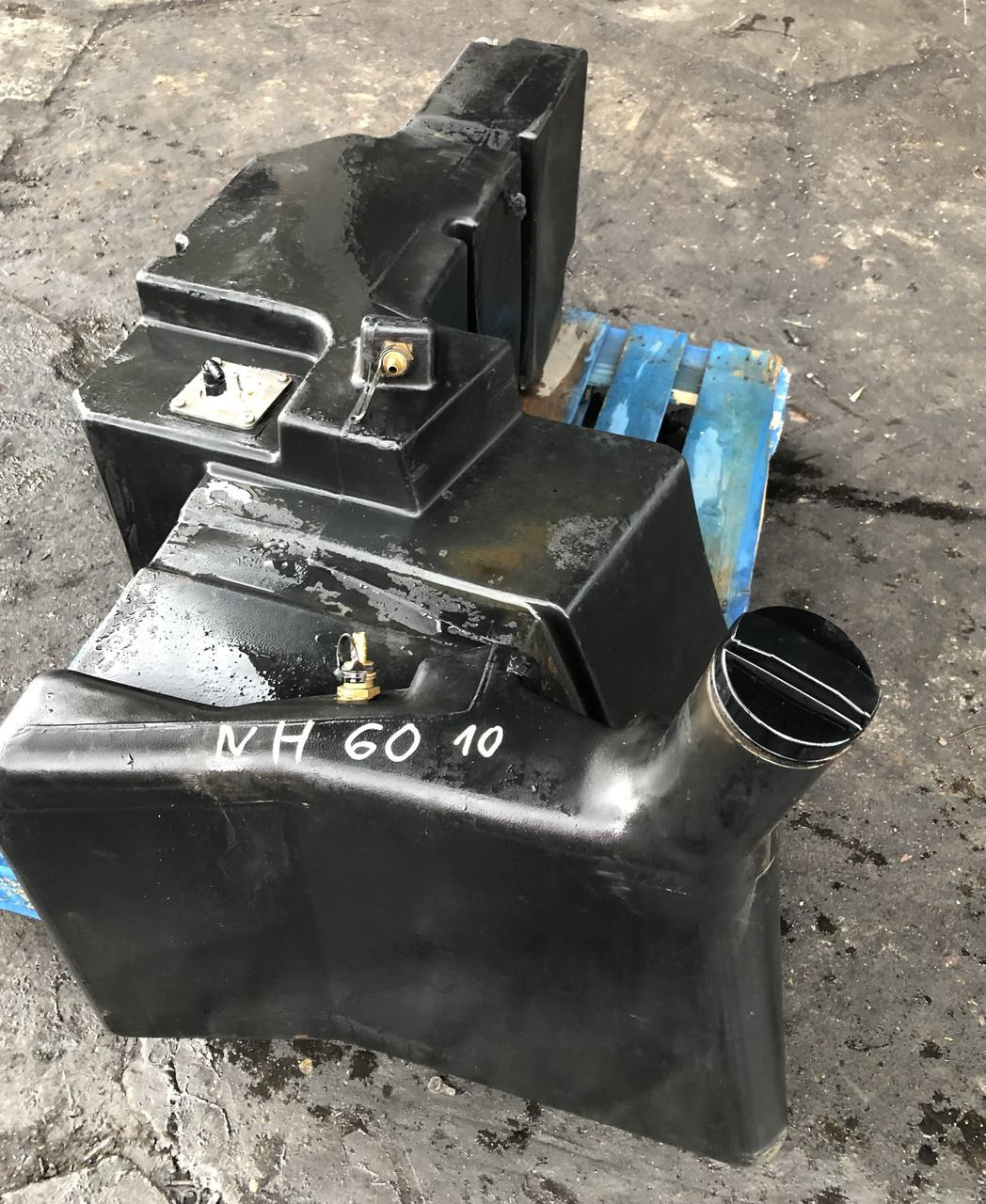 New Holland zbiornik paliwa/New Holland 6010-bak paliwa