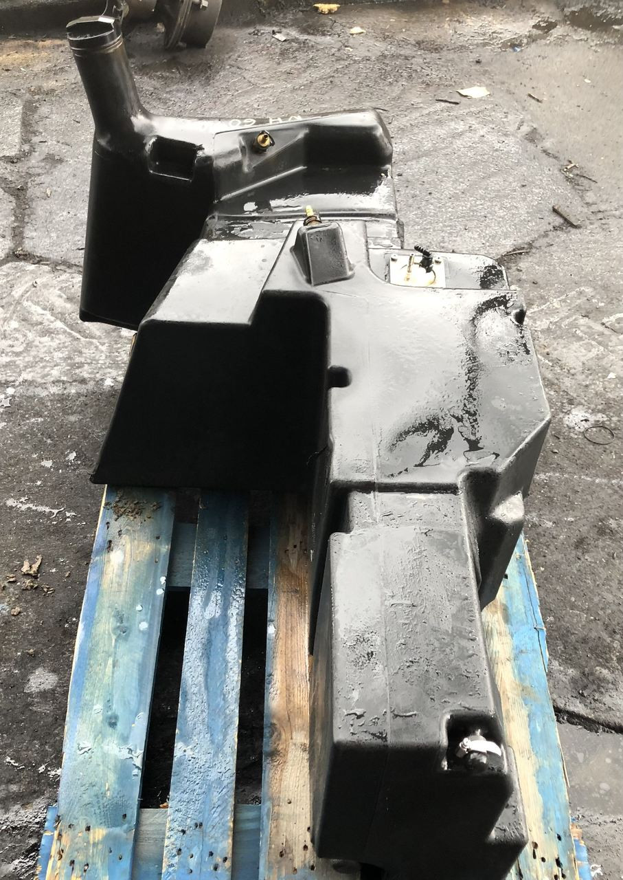 New Holland zbiornik paliwa/New Holland 6010-bak paliwa