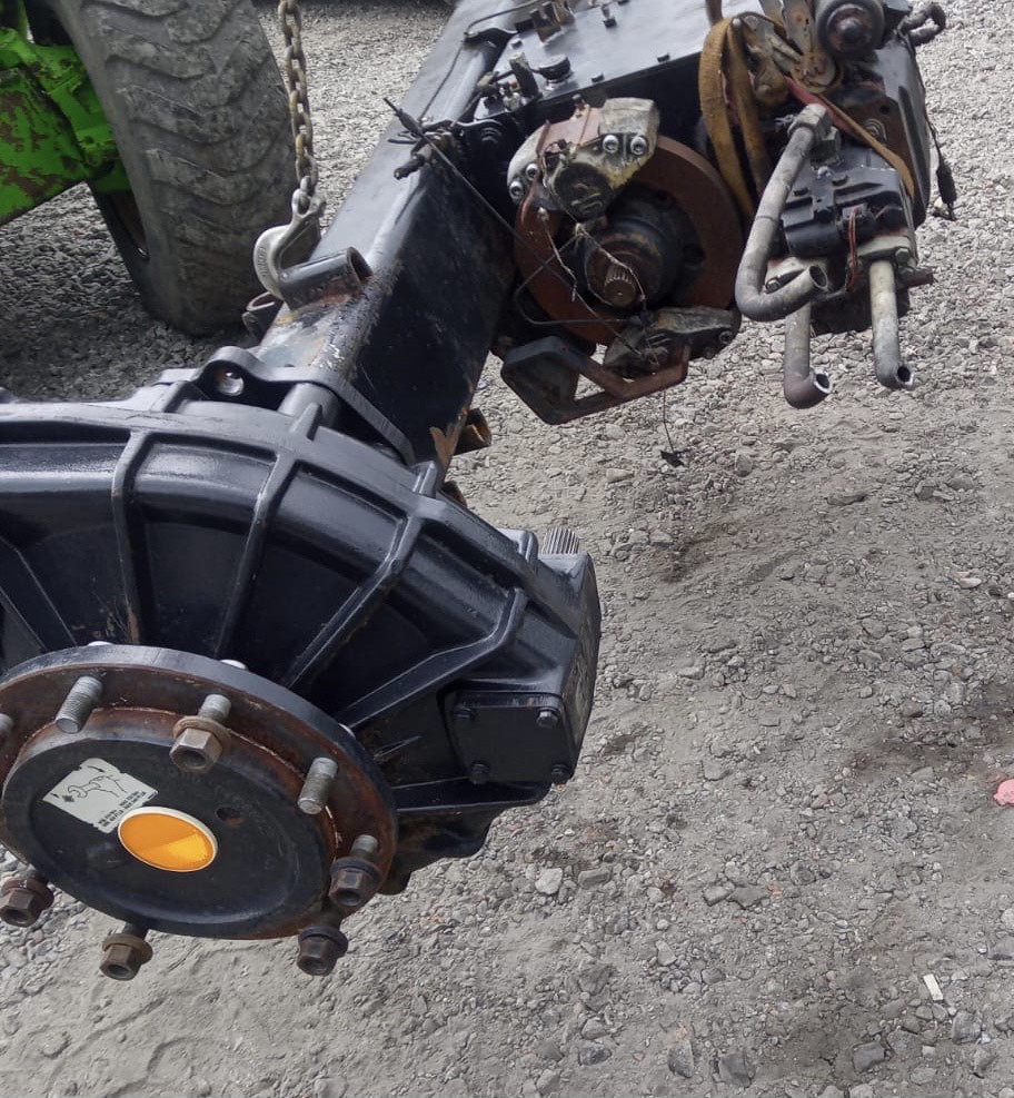 New Holland-zwolnica prawa lewa/New Holland CX 8040