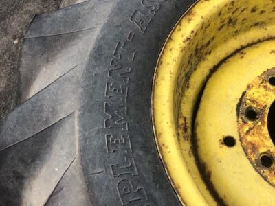 Opony 12.5/80-18 , Felga 10x18