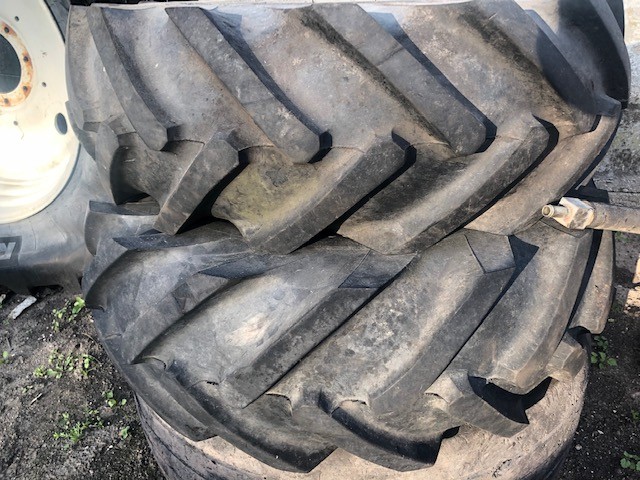 Opony 12.5/80-18 , Felga 10x18