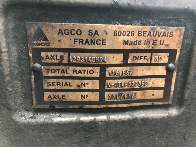 Oś 4293140M94 | Oś 770 /618 Massey Ferguson 8650 - 8690 ~ Zwolnica Zwrotnica